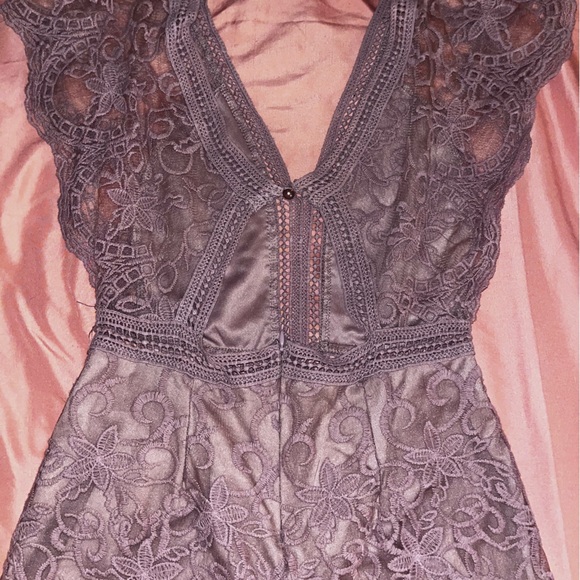 Romper - Picture 6 of 7